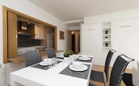 Balcon De Saras By Bevalle